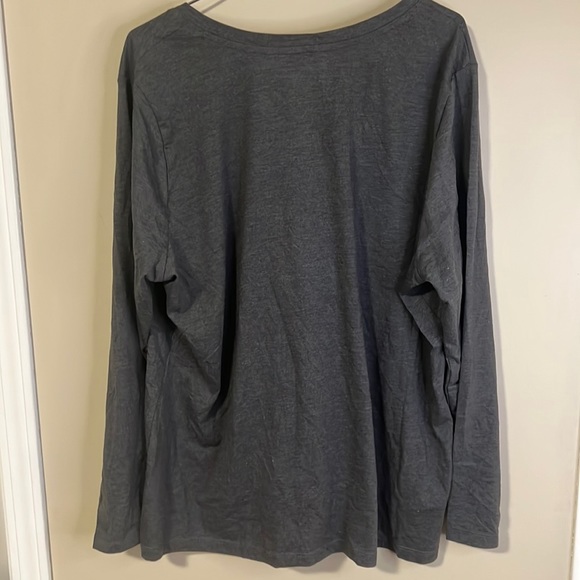 Eddie Bauer, long sleeve V-neck shirt - Picture 4 of 6